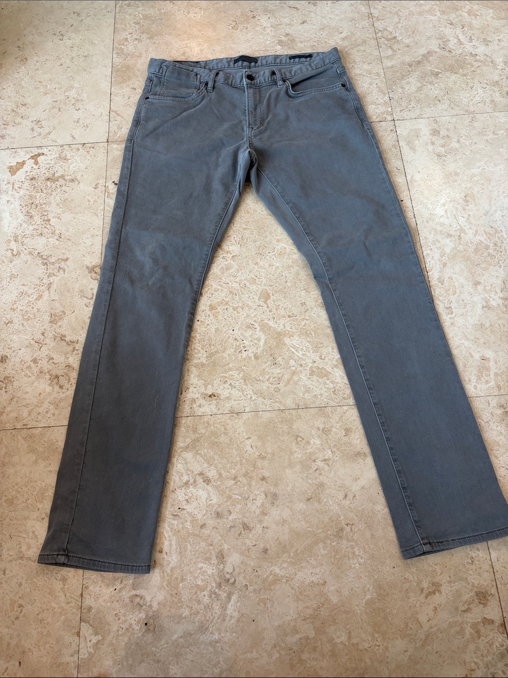 John Varvatos Men's Straight Jeans in Slate Gray